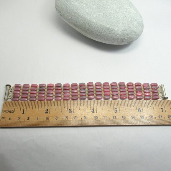 Handwoven Pink Czech UG glass bracelet - Picture 10 of 14